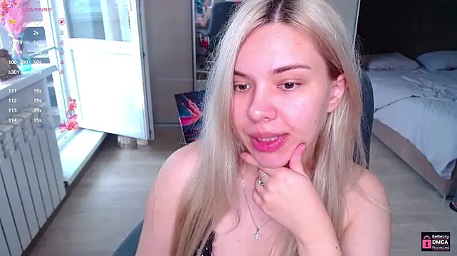 Lana__Nova Chat XXX live