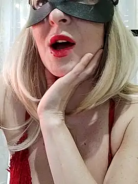 Milfporcona 网络视讯表演