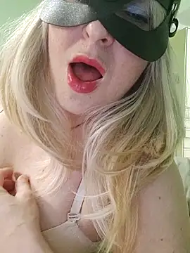 Milfporcona Live XXX-Chat