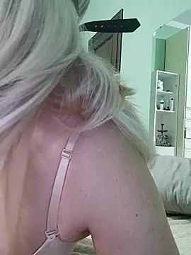 Milfporcona Webcam show