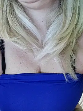 Milfporcona – webcam-show