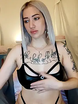 Gina-Lumara Adlı Modelin Web Kamerası Şovu