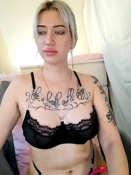 Gina-Lumara – webcam-show