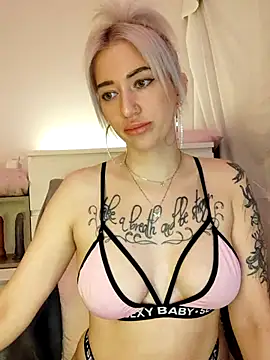 Gina-Lumara Webcam-Show