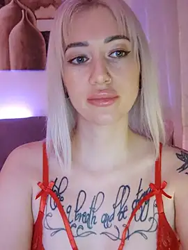Gina-Lumara Webcam Show