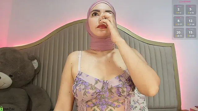 dalilasaadi_ Adlı Modelin Web Kamerası Şovu