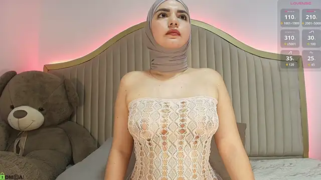 dalilasaadi_n Webbikameraesitys