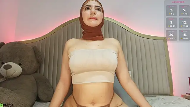 dalilasaadi_'s Webcam Show