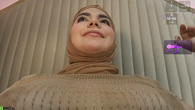 dalilasaadi_ Show in webcam