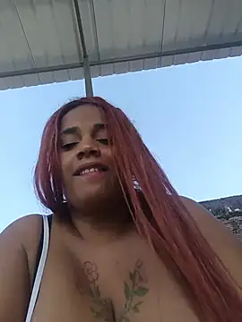 AbellaLizz Show in webcam