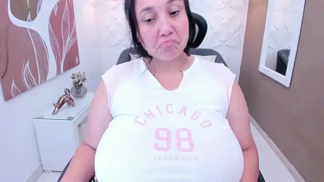 Chatroom XXX en direct de Sharon_tits