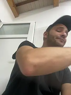 הופעת וובקאם של AlexandruUK
