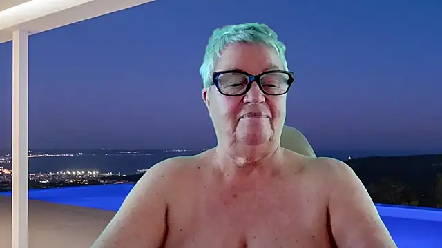 Mystery-Grandmother Webcam show