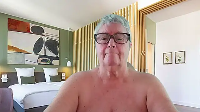 Mystery-Grandmother's Webcam Show