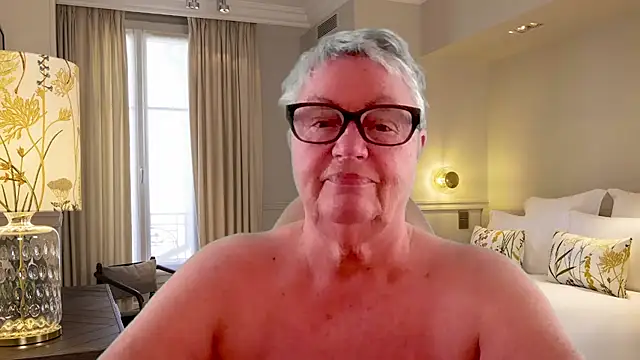 Mystery-Grandmother Live XXX-Chat