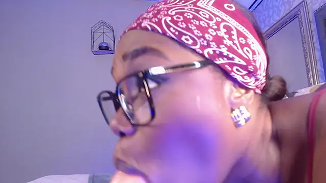 צ'אט XXX בשידור חי של MariiePrice