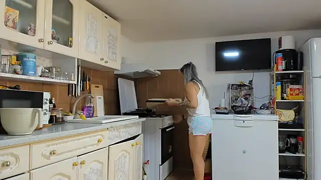 sweetemy4u's Webcam Show
