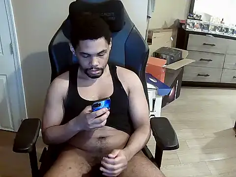 Neovergil0 Show in webcam