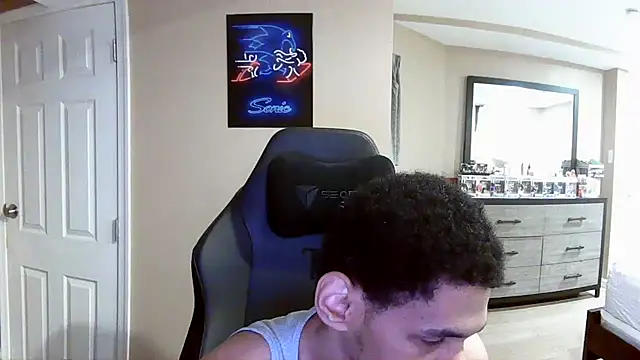 הופעת וובקאם של Neovergil0