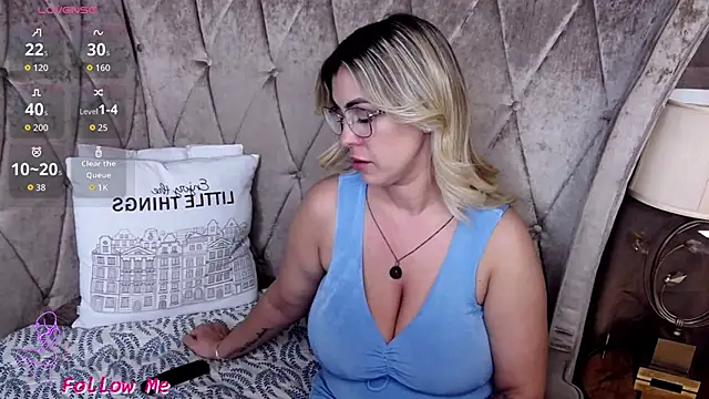 BustyGizelle – live chatrum