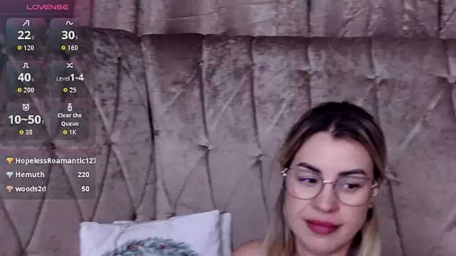 BustyGizelle's Live XXX Chat