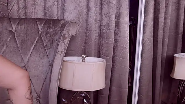 Chat XXX ao vivo de BustyGizelle