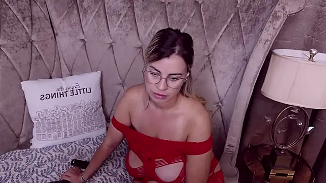 BustyGizelle 라이브 XXX 채팅