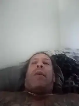 Pokazy przed kamerką – AceticPinscher