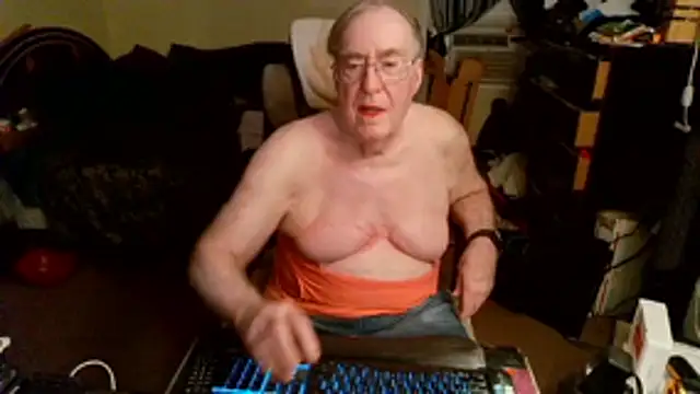 Toastir Webcam show