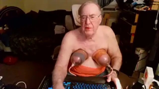 Toastir Webcamshow