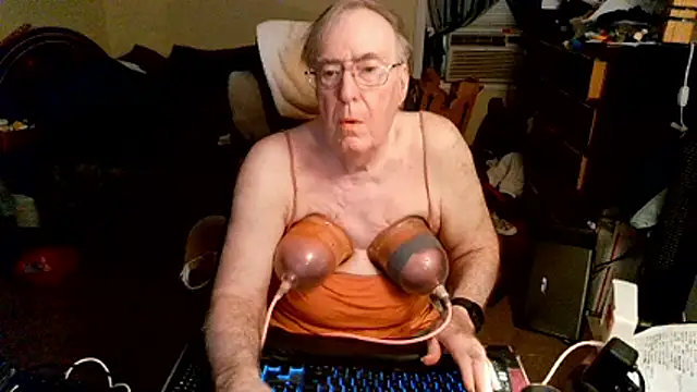 Toastir Show Webcam