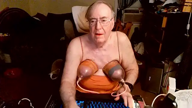 Toastir Webcam Show