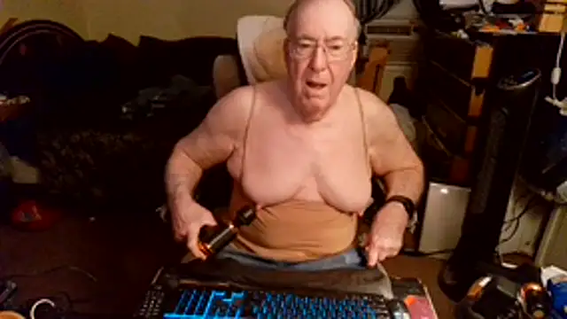 Webkamerová show Toastir