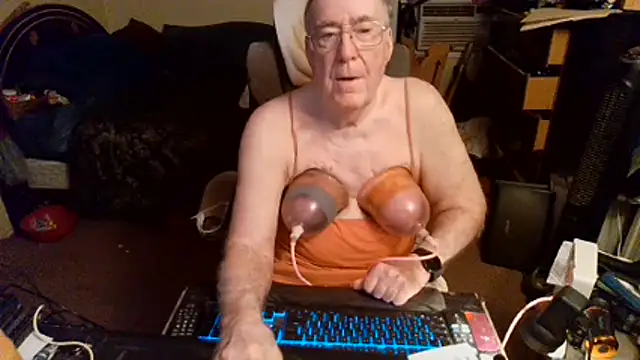 Toastir's Webcam Show