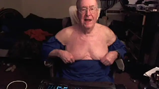 Toastir Show in webcam