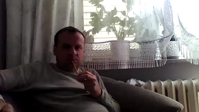 Show de grzes19763 na webcam