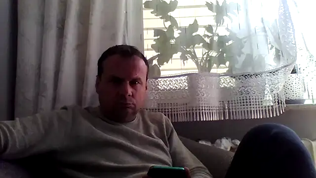 grzes19763 Show in webcam