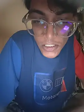 ThejasRockey Pertunjukan Webcam