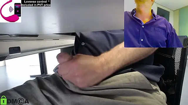 pliko webkamerás műsora