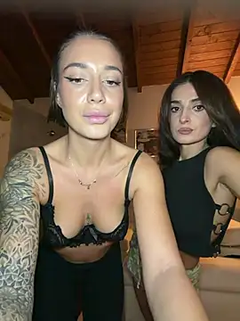 italianPassion: вебкам-шоу