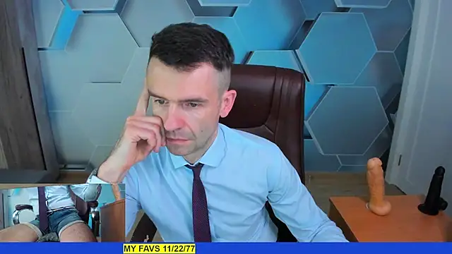 SteveTiger Pertunjukan Webcam