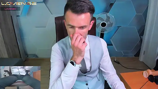 SteveTiger – webcam-show