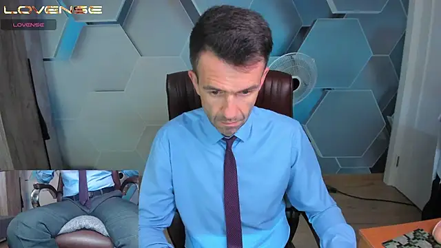 SteveTiger Adlı Modelin Web Kamerası Şovu