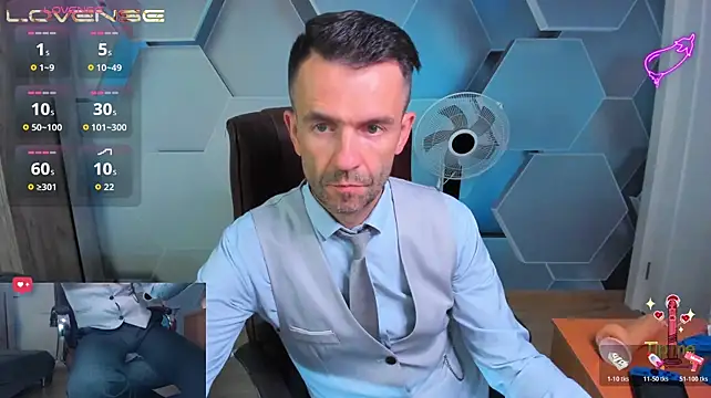 SteveTiger Show in webcam