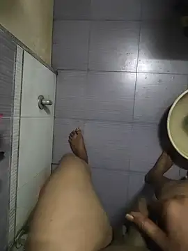 raj4luv69 Show in webcam