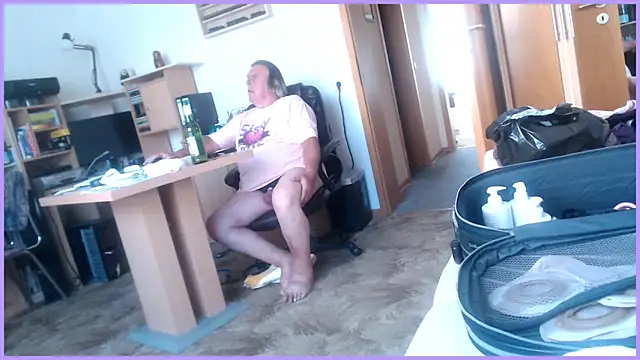 Sissygera webcam show