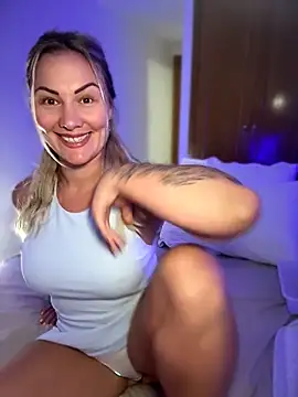 NastyMilf_ 网络视讯表演