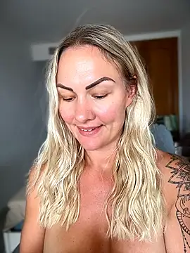 NastyMilf_ 웹캠 쇼