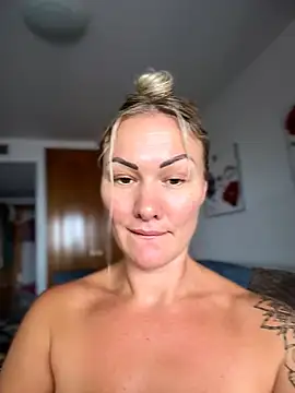 عرض كام NastyMilf_