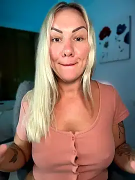 NastyMilf_ webcam show